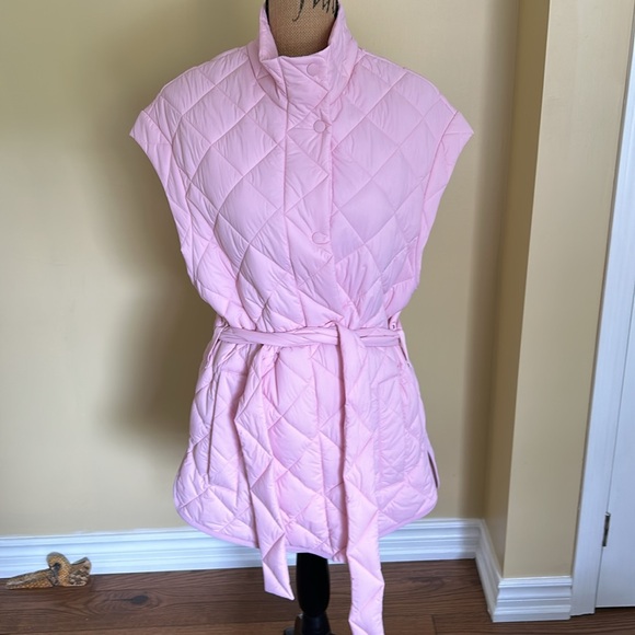 Moose Knuckle St.Clair vest- ❌ sold ❌ - Picture 2 of 7